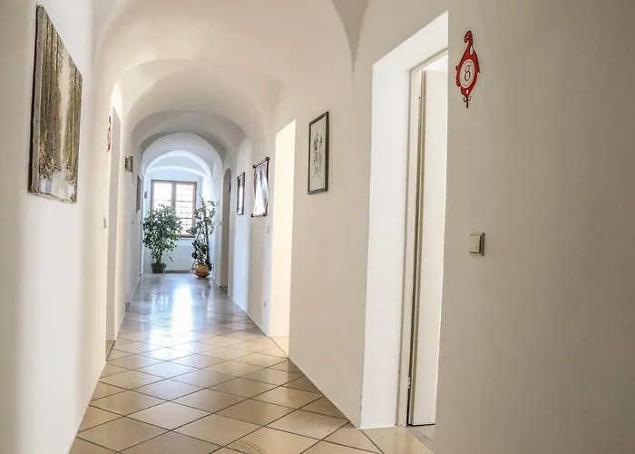 Guest house Die Burgschanke *